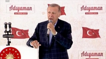 Cumhurbaşkanı Erdoğan: Amacımız deprem bölgesinde ekim-kasım gibi kalıcı konut teslimine başlamak
