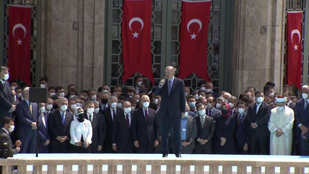 Cumhurbaşkanı Erdoğan: 'Hızla bir eserimiz daha yükseliyor.