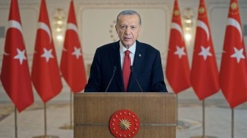 Cumhurbaşkanı Erdoğan: Kızılay'ımızın simgesi kırmızı hilal, tüm mazlum ve mağdurlara umut aşıl