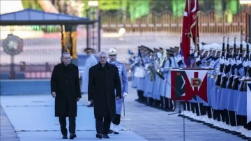 Cumhurbaşkanı Erdoğan, Küba Devlet Başkanı Bermudez’i resmi törenle karşıladı