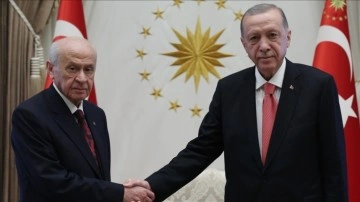 Cumhurbaşkanı Erdoğan, MHP Genel Başkanı Bahçeli'yi kabul etti