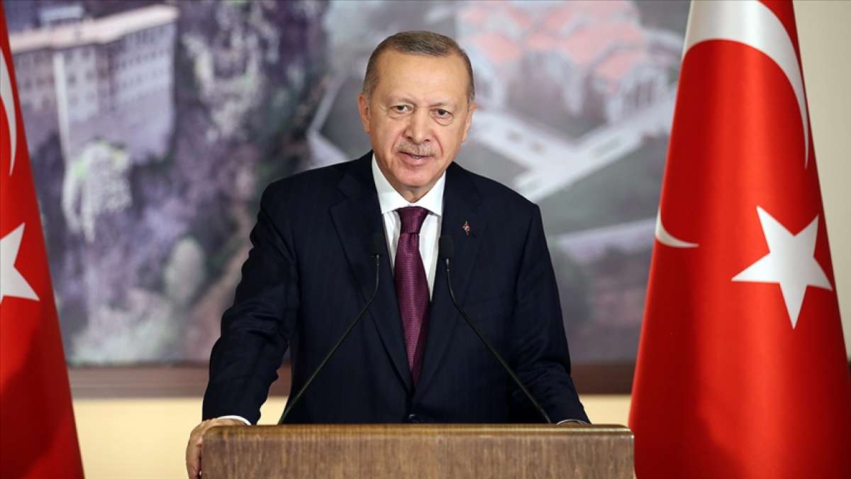 Cumhurbaşkanı Erdoğan Nijerya'da 3. kez 'Küresel Müslüman Kişilik Ödülü'ne layık görü