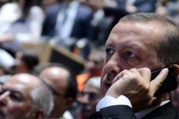 Cumhurbaşkanı Erdoğan, TVF Başkanı Üstündağ’ı Telefonla Arayarak Tebrik Etti