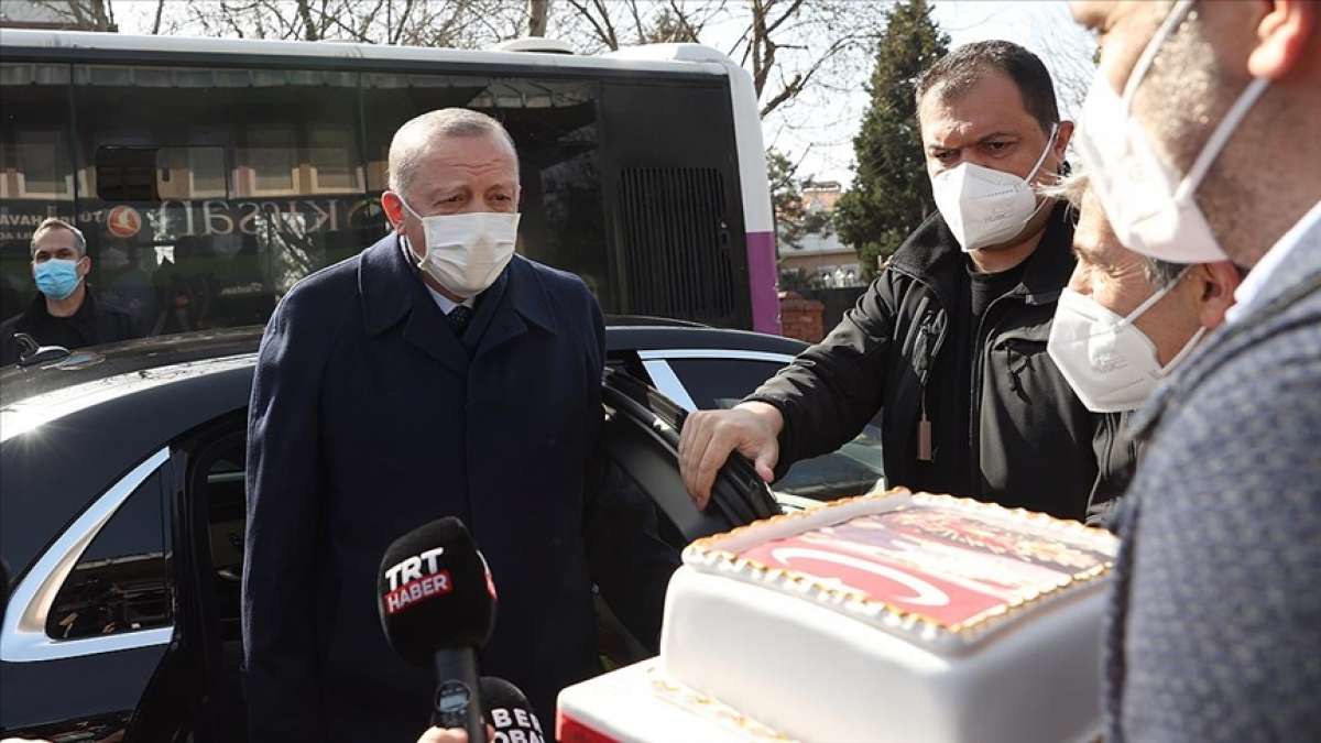 Cumhurbaşkanı Erdoğan'a doğum günü sürprizi