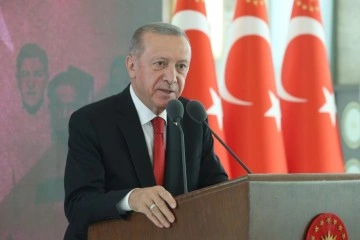 Cumhurbaşkanı Erdoğan’dan 6’lı masaya ‘Cümbüş Masası’ benzetmesi