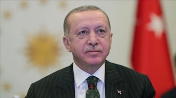 Cumhurbaşkanı Erdoğan'dan A Milli Futbol Takımı'na tebrik telefonu