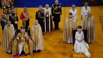 Cumhurbaşkanı Yardımcısı Fuat Oktay ve eşi, Kral 3. Charles'ın taç giyme törenine katıldı