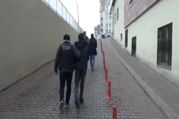 DEAŞ i&ccedil;erisinde faaliyet g&ouml;steren 5 kişi yakalandı
