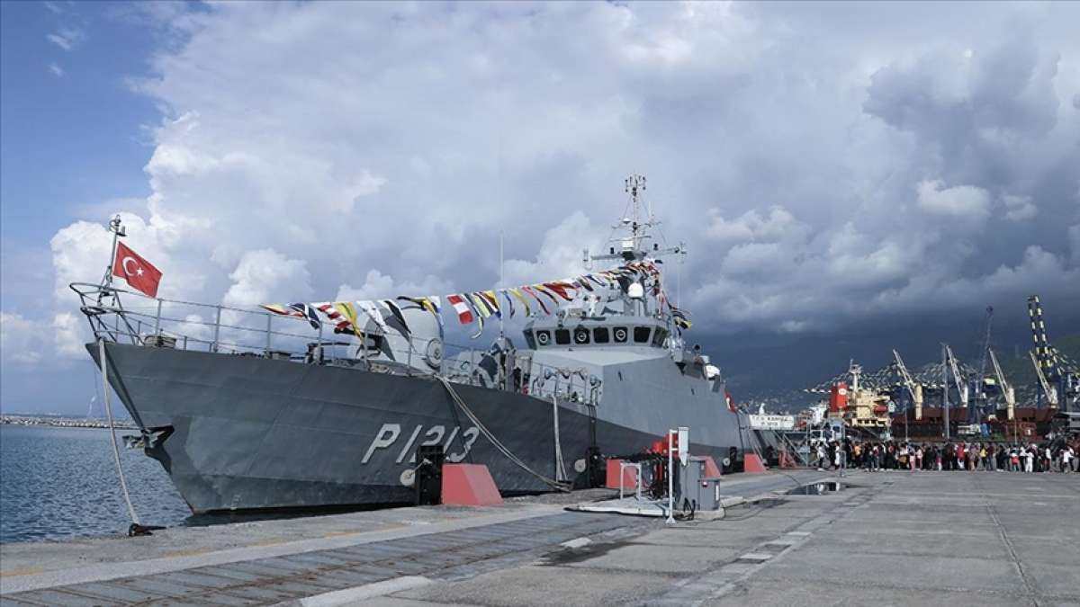 Deniz Kuvvetleri Komutanlığına ait 23 gemi, 23 Nisan'da 23 limanı ziyaret edecek