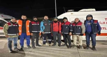 Deprem bölgesinde haberleşme ve koordinasyona İzmir’den destek