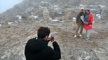 Depremin ardından Adıyaman'a gelen ilk turist kafilesi kentin tarihi mekanlarını gezdi