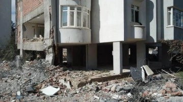 Depremin ekonomik faturası KOBİ'lere &ccedil;ıkıyor