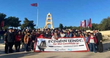 Dezavantajlı öğrenciler İstanbul ve Çanakkale’de ecdadın eserlerini gördü