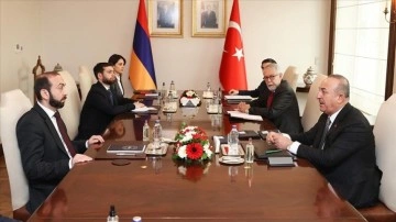 Dışişleri Bakanı Çavuşoğlu: Ermenistan bu zor günümüzde insanımıza dostluk elini uzattı