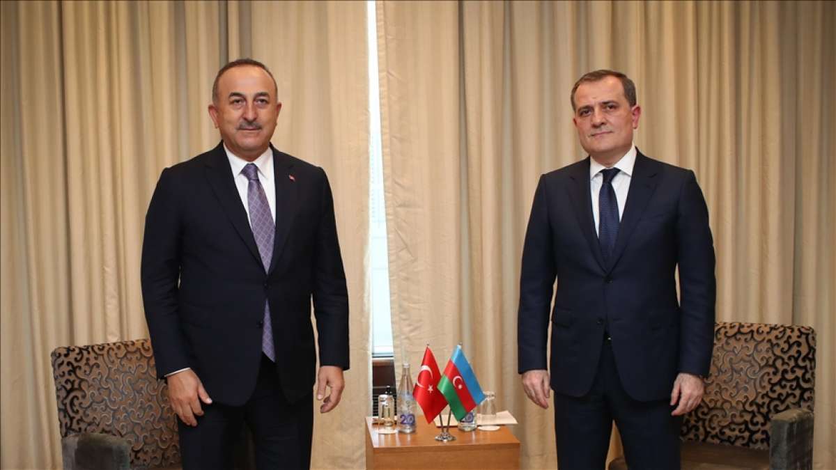 Dışişleri Bakanı Çavuşoğlu, Hindistan, Afganistan ve Azerbaycan dışişleri bakanlarıyla görüştü