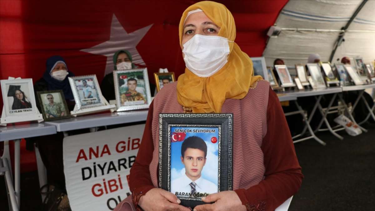 Diyarbakır anneleri oturma eylemini kararlılıkla sürdürüyor