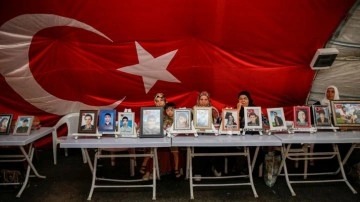 Diyarbakır annelerinden çocuklarına "teslim ol" çağrısı