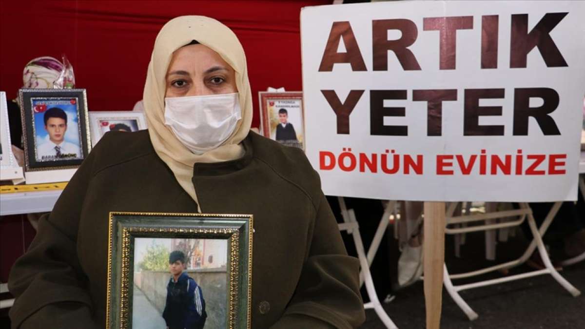 Diyarbakır annelerinden Yenidoğan: Evladımın gelmesini istiyorum. Oğlum için üzülen, ağlayan benim