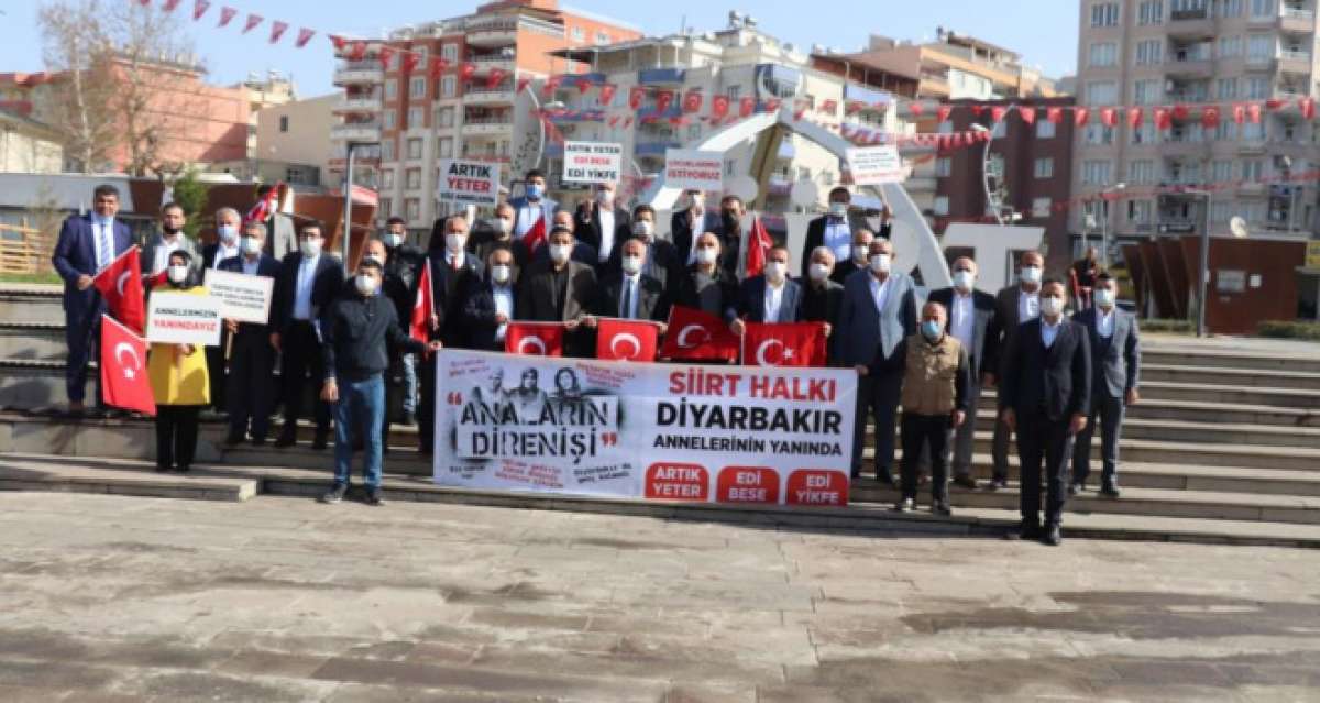 Diyarbakır annelerine destek için Siirt'ten yola çıktılar
