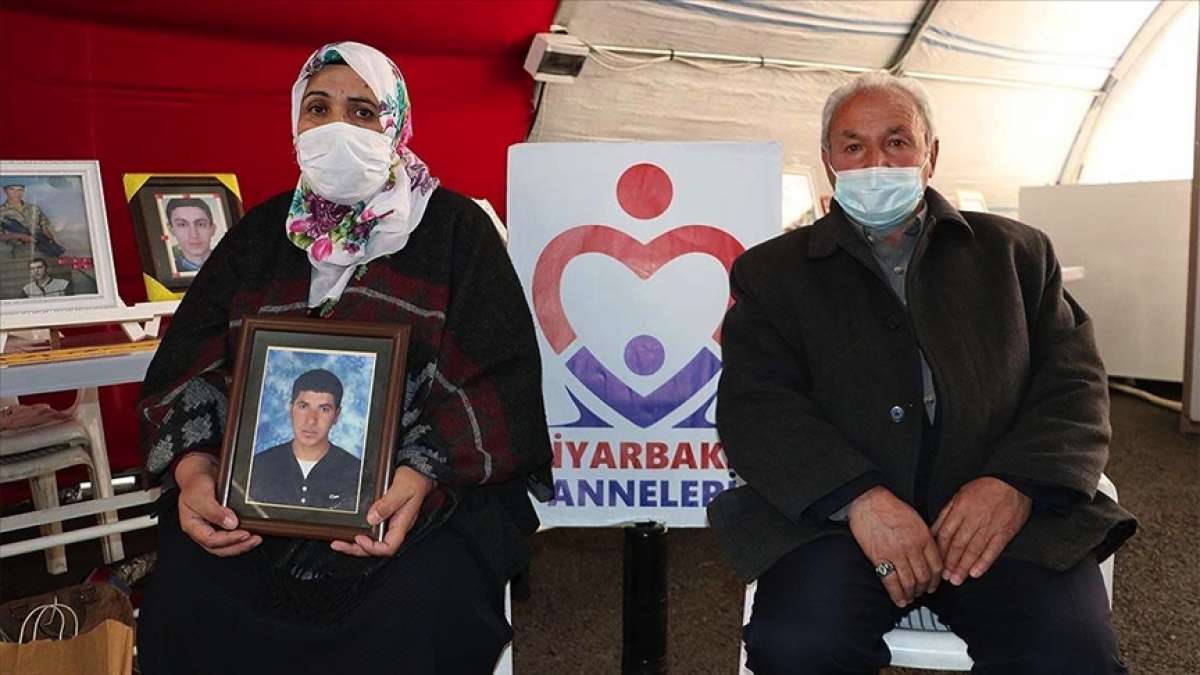 Diyarbakır annelerinin evlat nöbetine katılan Eregli: HDP oğlumuzu kaçırdı
