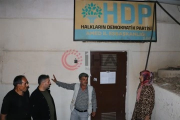 Diyarbakır HDP il binasına mühür vuruldu, aileler binanın yıkılmasını istiyor