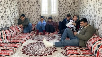 Diyarbakır'da 12 yaşındaki Rüzgar depremde 8 kişilik ailesini kurtardı, kendisi öldü
