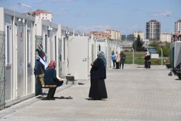 Diyarbakır'da 194 aile konteyner kente yerleştirildi