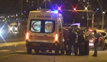 Diyarbakır&rsquo;da koltuk atölyesinde tiner kutusu patladı:2 yaralı