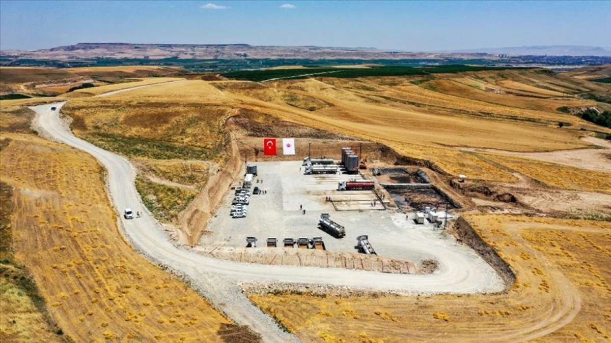 Diyarbakır'da petrol keşfedilen Akoba-1 kuyusunda üretim hareketliliği yaşanıyor
