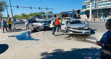 Diyarbakır’da sürücü hatalarından kaynaklı kaza bilançosu: 2 ölü, 453 yaralı