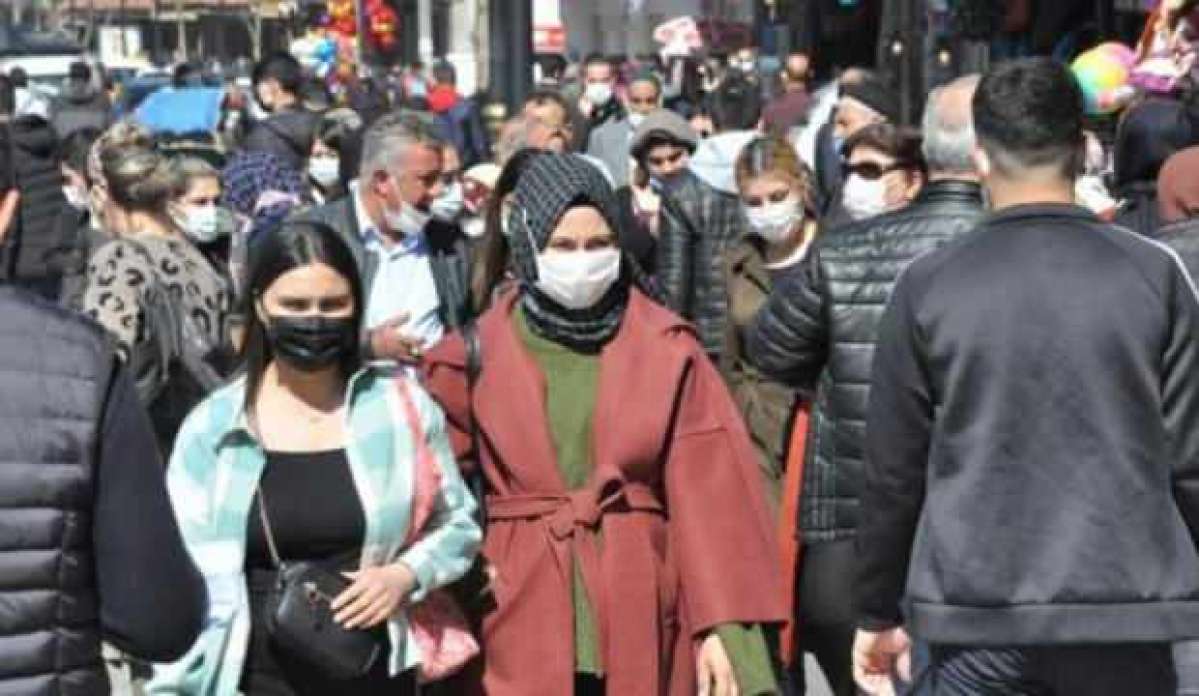 Diyarbakır'da tedirgin eden kalabalık! Anonslara rağmen...