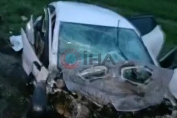 Diyarbakır&rsquo;da trafik kazası: 1 &ouml;l&uuml;, 3 yaralı
