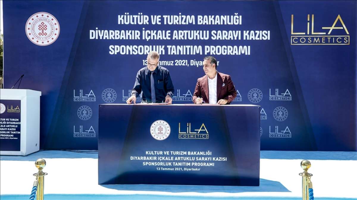 Diyarbakır'ın kalbinde yapılan 'Amida Höyük' kazısı için 20 yıllık sponsorluk anlaşma