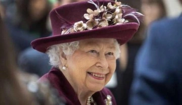 Doktorlardan  İngiltere Kraliçesi 2. Elizabeth'e iki hafta dinlenmesini önerisi
