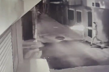 D&ouml;vmek i&ccedil;in toplanmışlardı, pompalıyla aralarına daldı: 1'i ağır, 7 yaralı