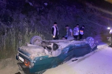 Duble yolda kaza: Takla atan otomobilin sürücüsü yaralandı