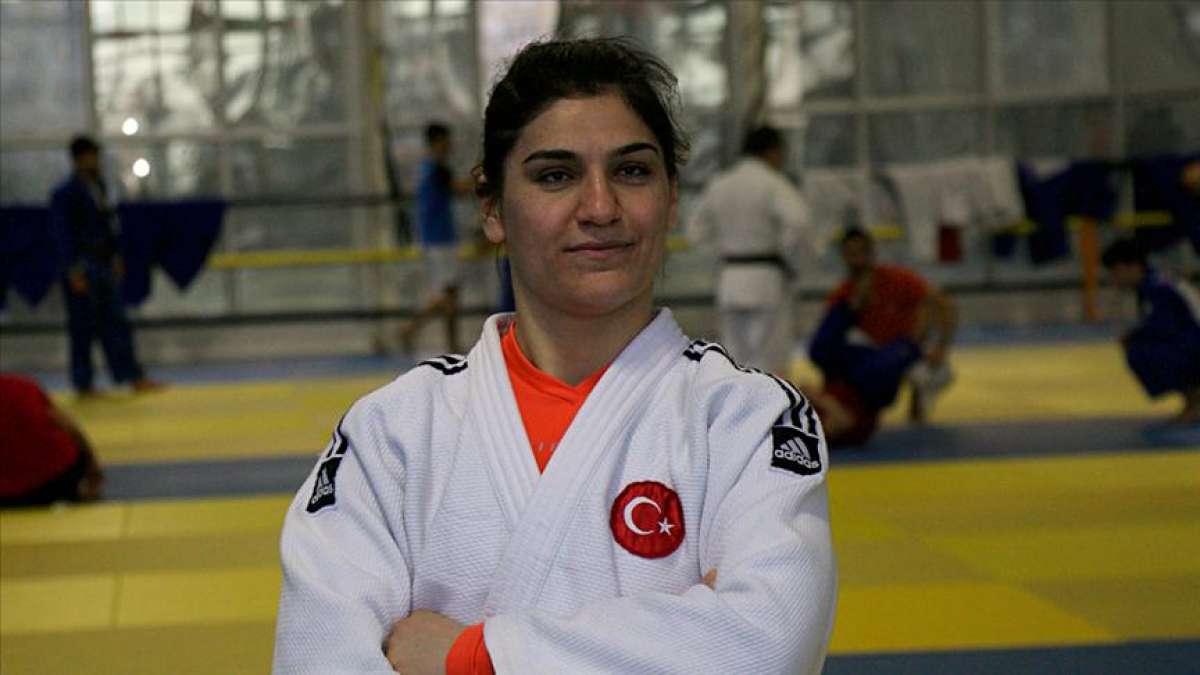 Dünya şampiyonu judocu Zeynep Çelik, bir ilki daha başarmak istiyor