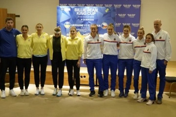 D&uuml;nya Tenisinin Yıldızı Barbora Krejcikova&rsquo;dan depremzedelere anlamlı destek