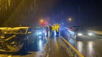 Düzce'de zincirleme kaza: 2 kişi yaralandı!