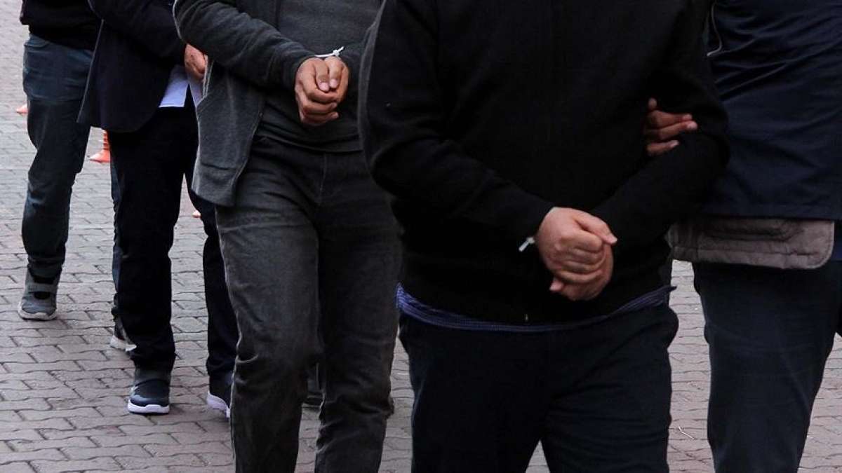 Edirne'de 1 haftada Avrupa'ya kaçmak isteyen 25 terör örgütü mensubu sınırda yakalandı