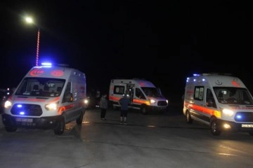 Edirne'de içinde Bulgar ve Türk ailenin olduğu otomobiller çarpıştı: 2'si çocuk 6 yaralı