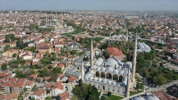 Edirne'deki Üç Şerefeli Camisi farklı yapısıyla ön plana çıkıyor