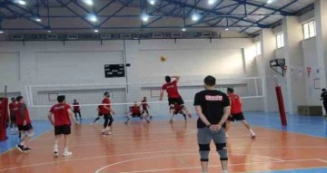 Efeler Ligi&rsquo;nde play-off&rsquo;u garantileyen Cizre Belediyespor, kentin gururu oldu