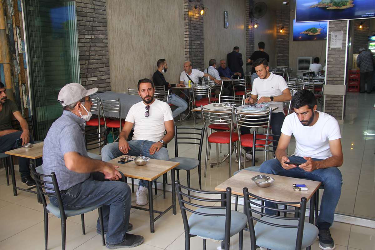 Elazığ'da iki doz aşı olmayan vatandaş, kahvehane ve kıraathaneye alınmayacak