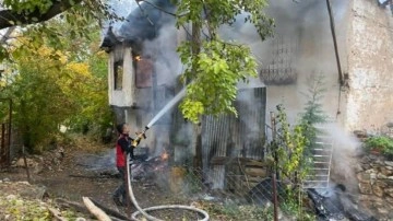 Elazığ'da yangın faciası: 1 kişi yaralandı!