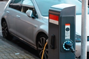 Elektrikli otomobilde &Ouml;TV matrah g&uuml;ncellemesi