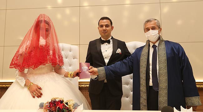 En fazla nikah kıyma rekoru Şahinbey'de
