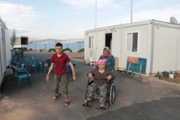 Engellilere yardım elini uzatıyor