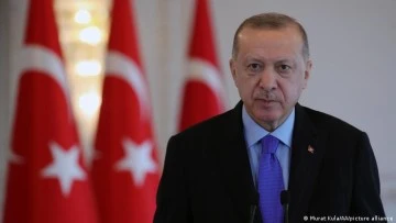 Erdoğan: Vesayetin gölgesinin karabasan gibi çöktüğü dönemlerde MÜSİAD, dik duruşunu korumuştur