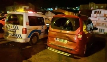 Ereğli'de 4 aracın birbirine girdiği zincirleme trafik kazası